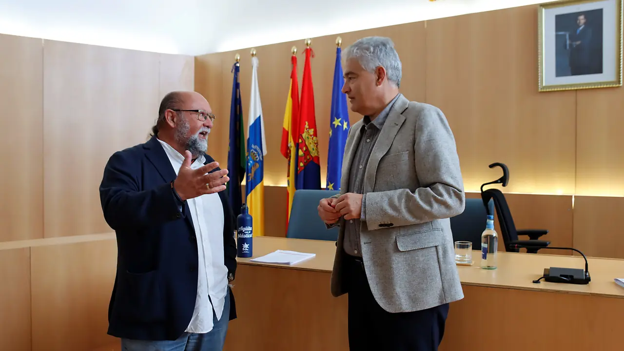 José Juan Cruz y Nicolás Saavedra.