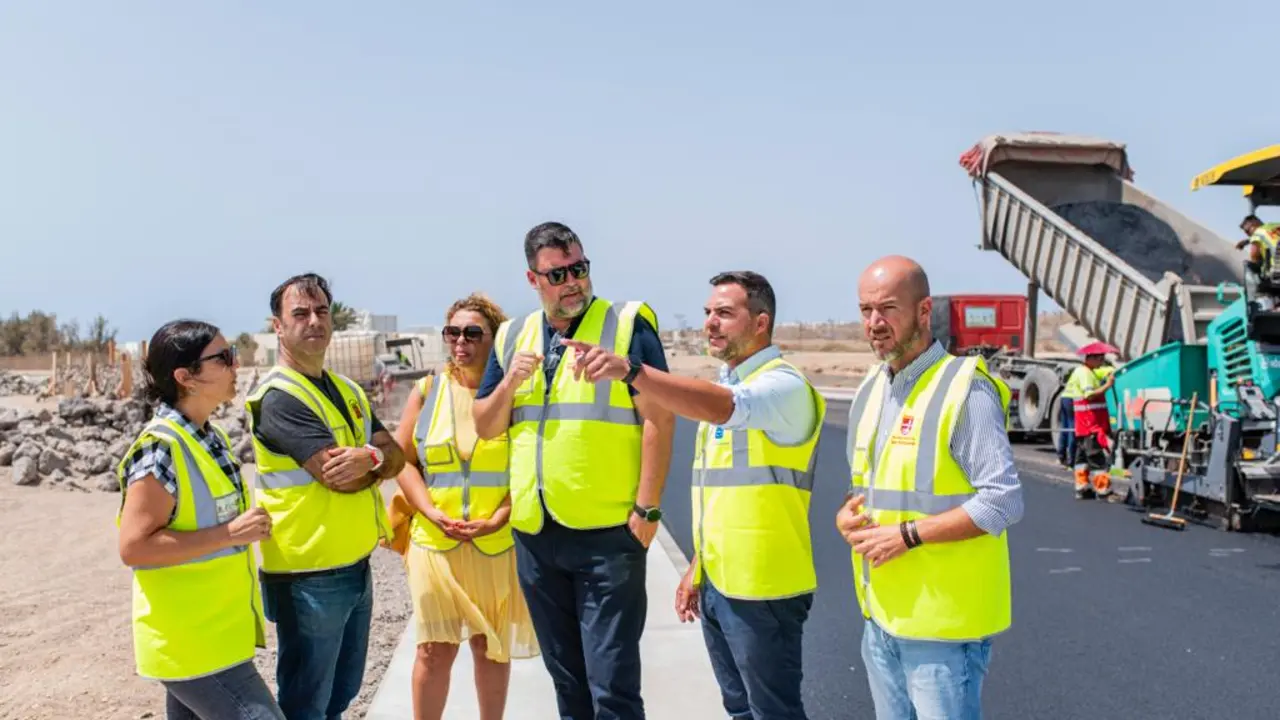 Asfaltado del Parque Urbano de Playa Honda.