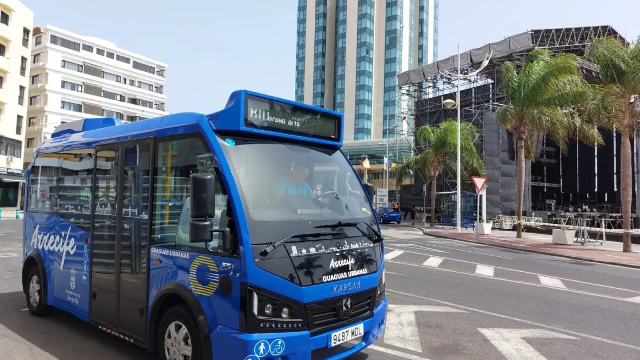 Nuevo vehículo de guaguas de Arrecife.