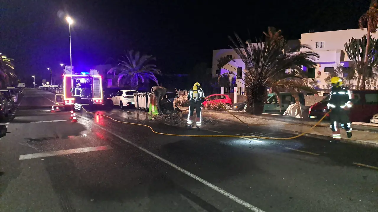 Bomberos en acción.