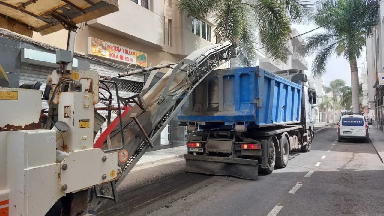 Asfaltado de calles.