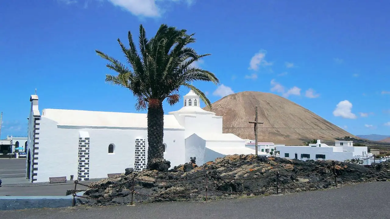 Ermita de Los Dolores. Mancha Blanca.