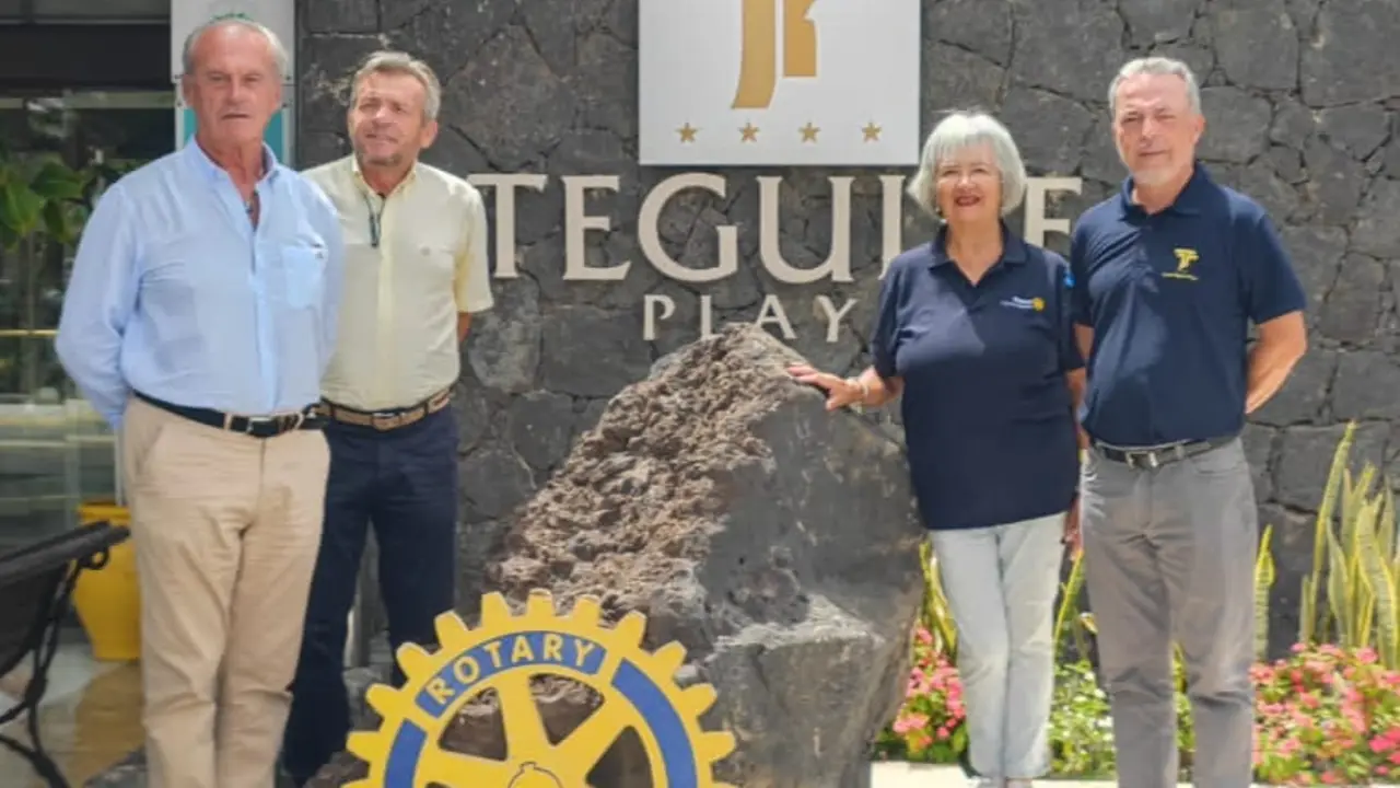 Donaci&oacute;n de colchones por parte del Hotel Teguise Playa y Rotary.