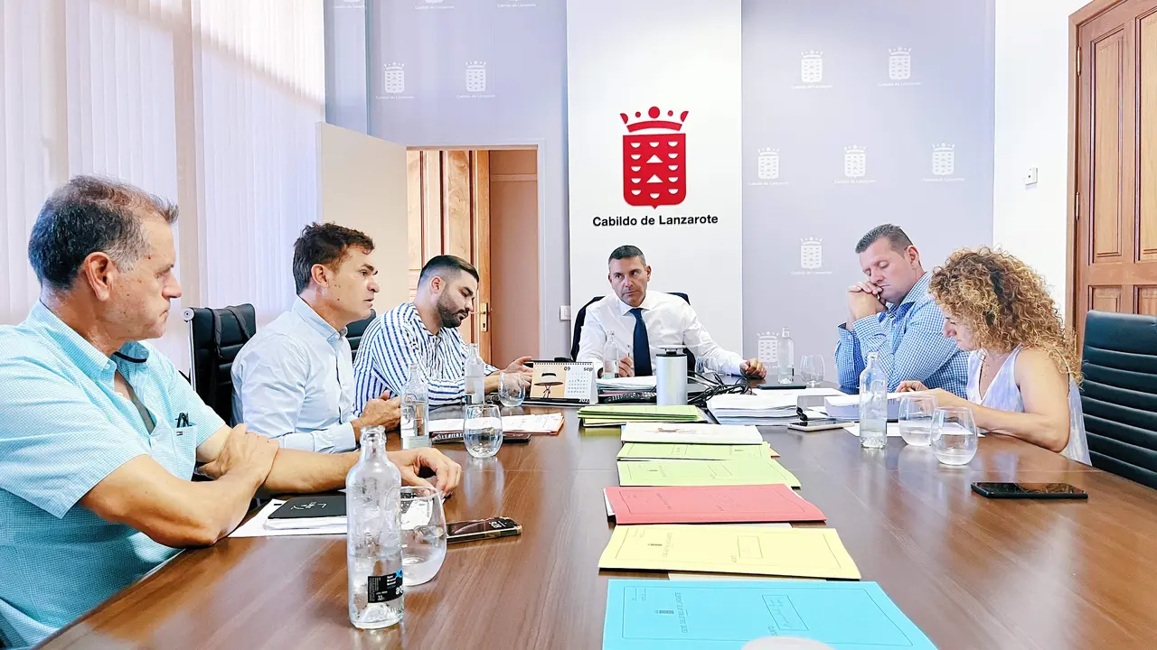 Reunión Cabildo CRDO Vinos.