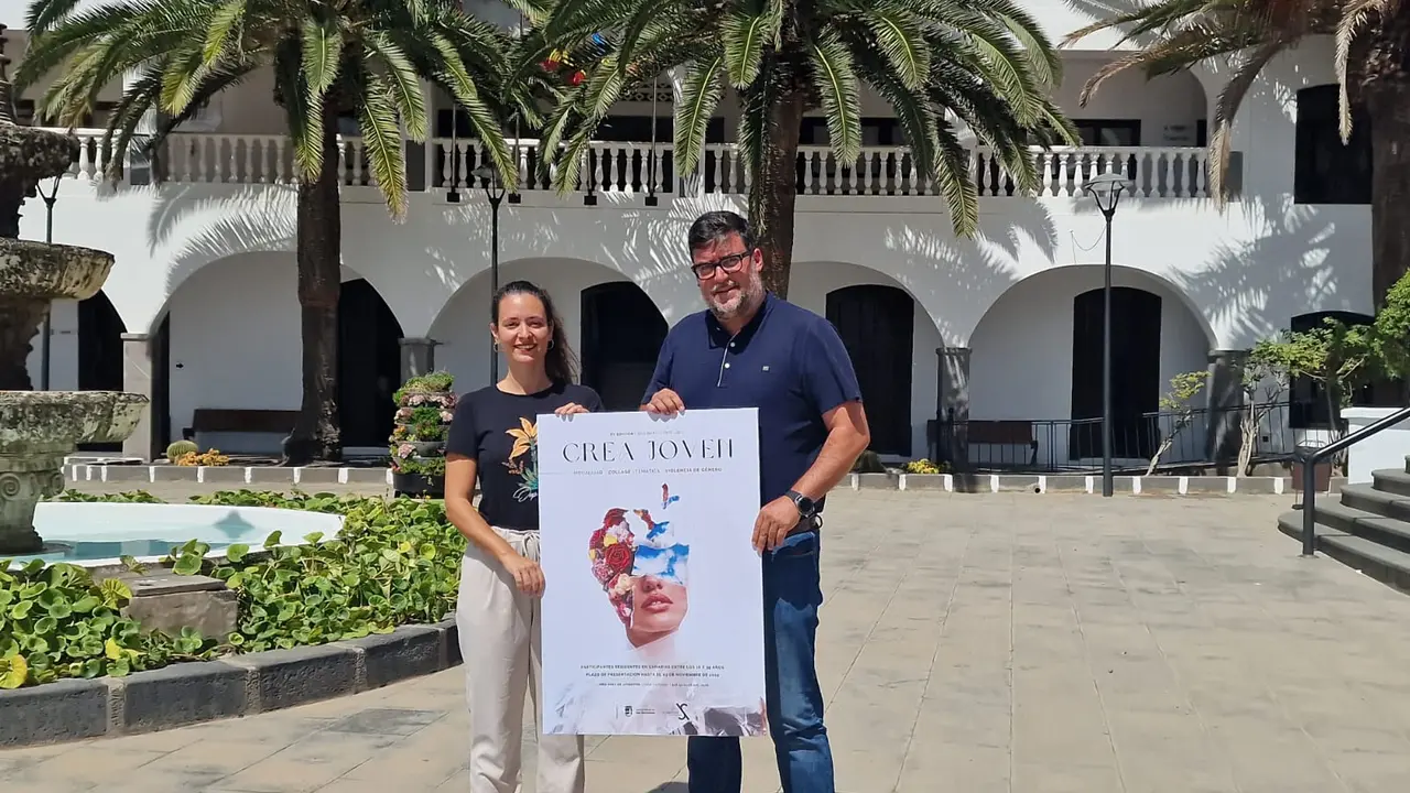 El alcalde y la concejala de Juventud e Igualdad.