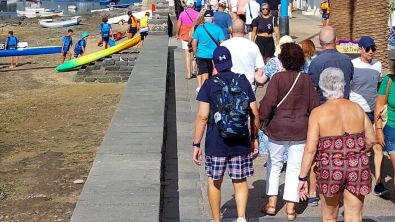 Turistas en Arrecife.