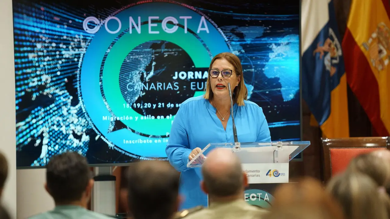 Astrid Pérez durante la apertura de las jornadas.