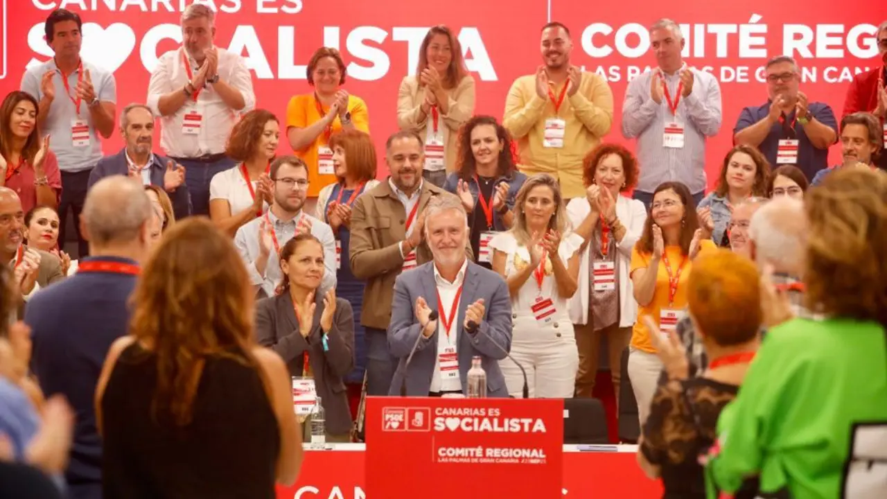 Ángel Víctor Torres en el Comité Regional del PSOE de Canarias.