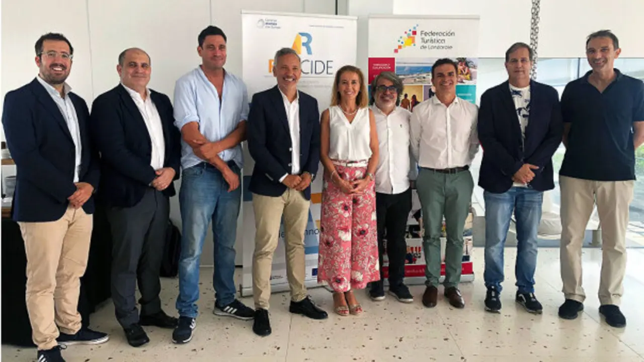 Foto de familia del evento de Asolan. (1)