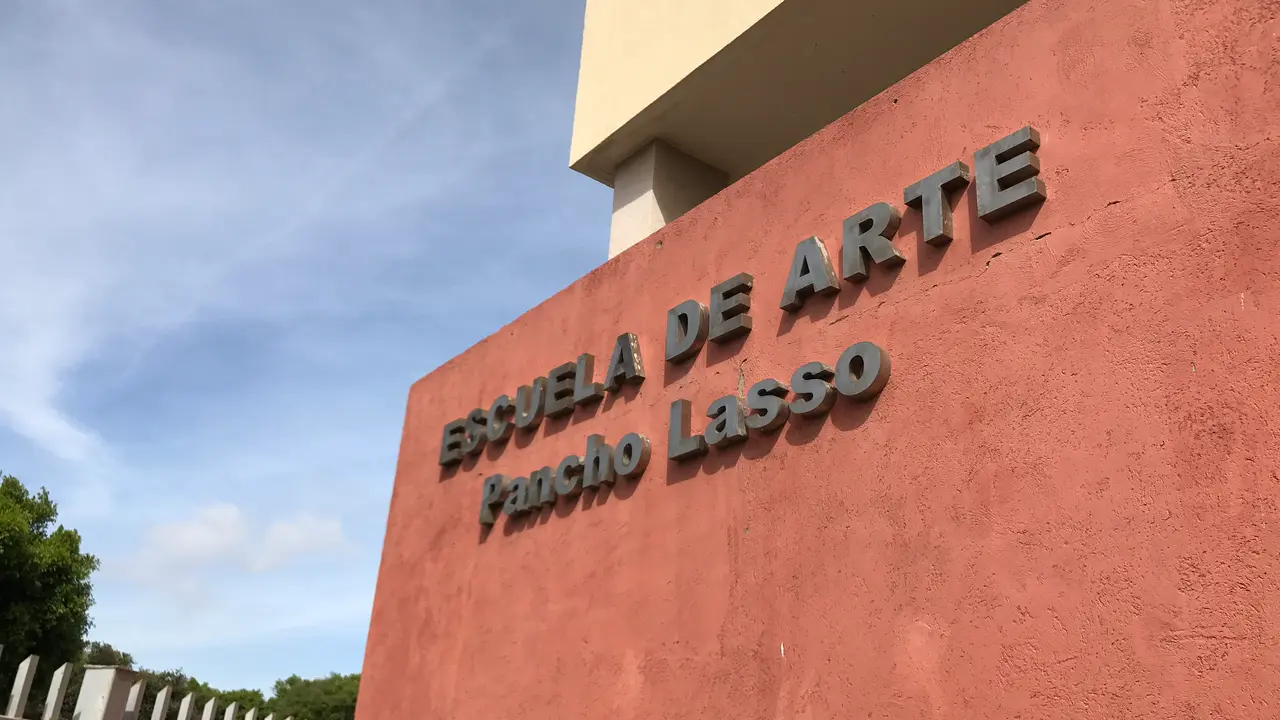 Escuela de Arte Pancho Lasso.