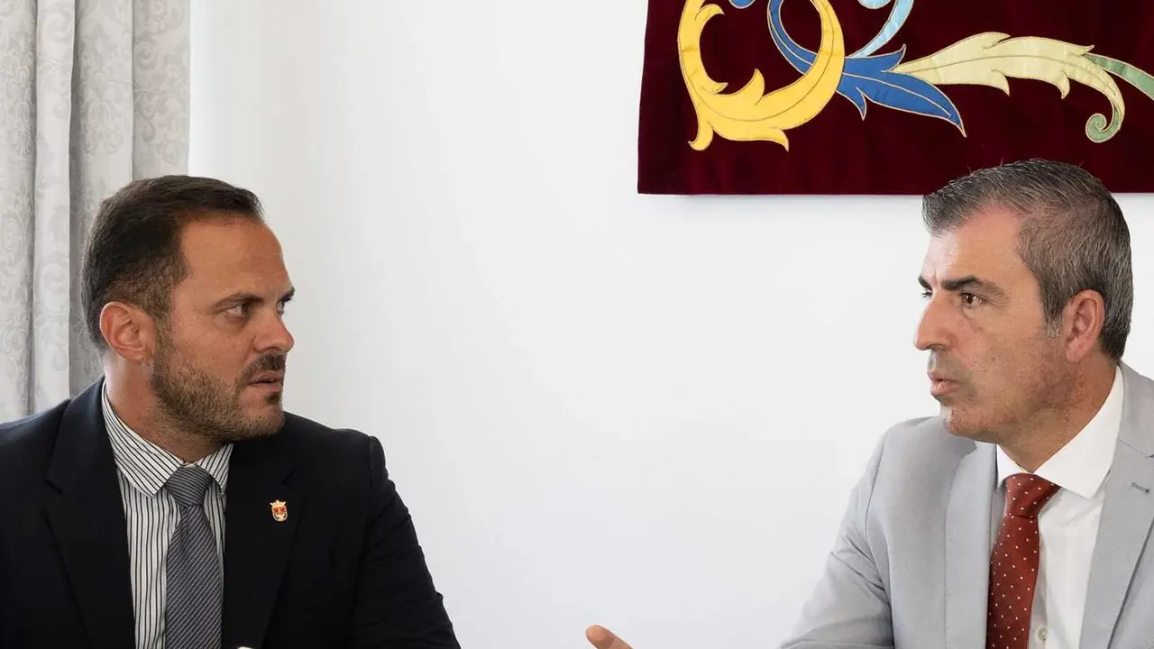 Yonathan de león y Manuel Domínguez.