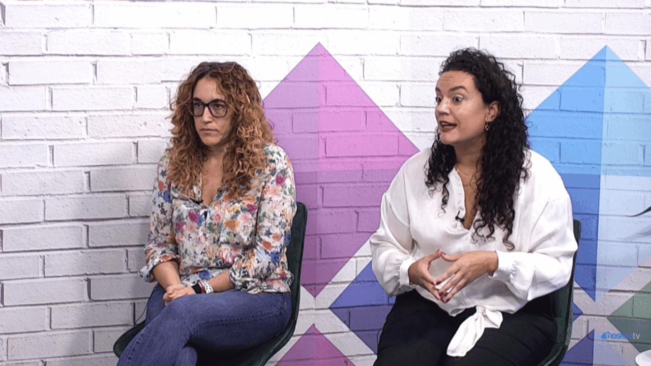 Berta Román y Laura Perdomo, neumólogas