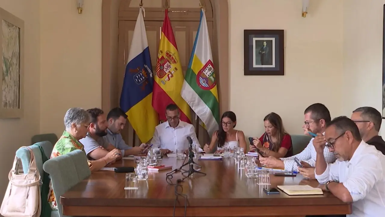 Pleno del Ayuntamiento de Haría de noviembre de 2023.