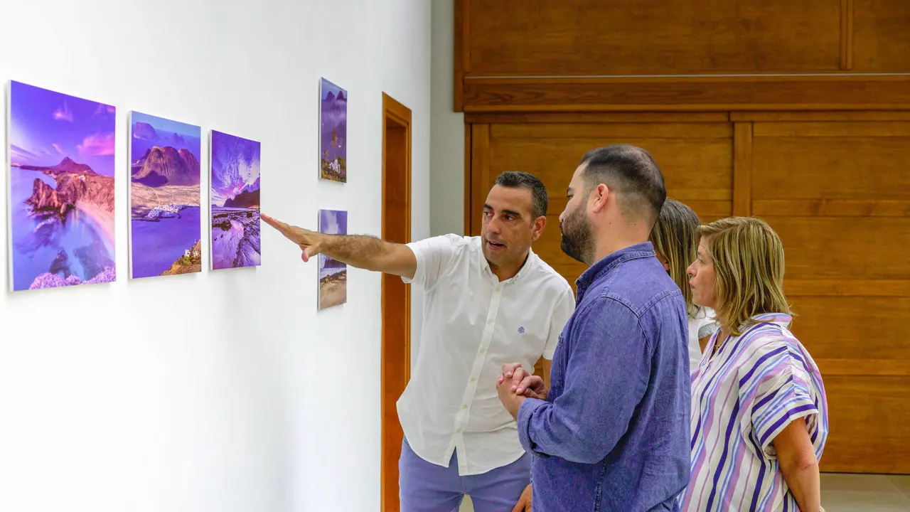 Exposición de Gustavo Medina en Caleta del Sebo.