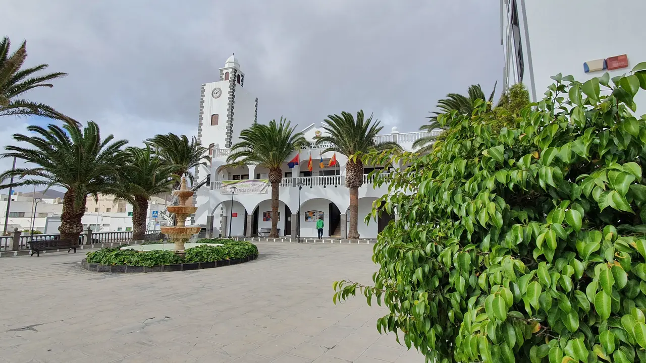 Ayuntamiento de San Bartolomé.