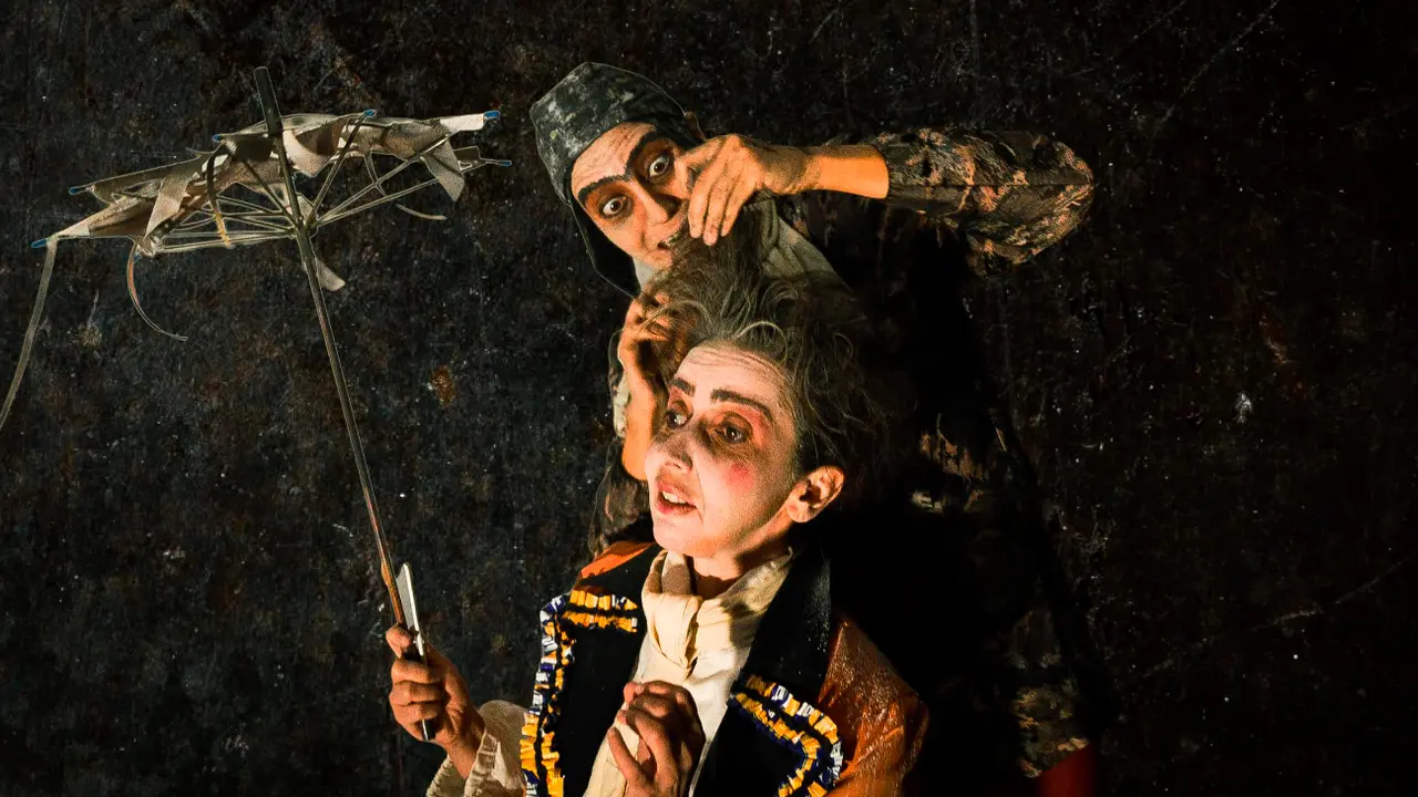 'El lodo que fuimos'.