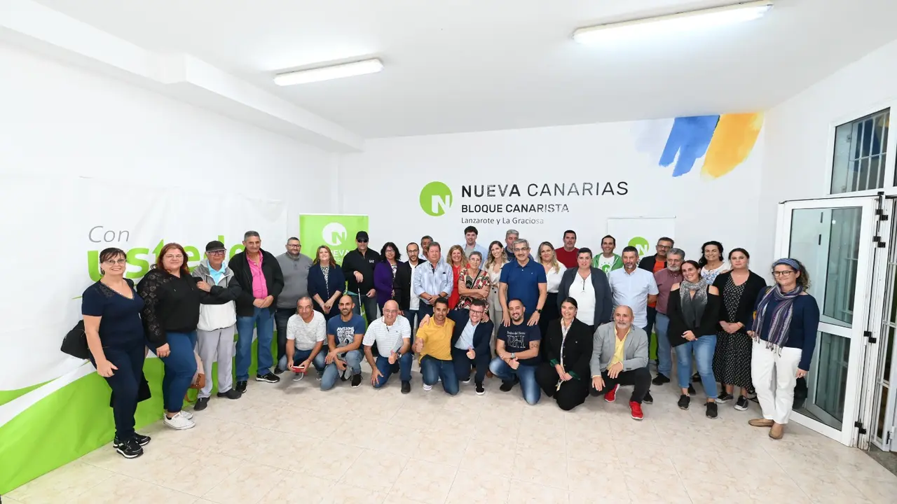 Foto de familia de Nueva Canarias Arrecife.