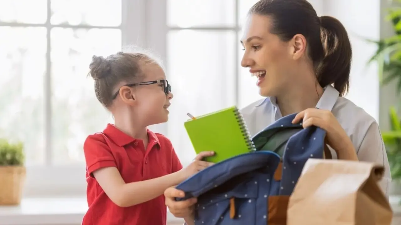 'Familia y Escuela'.