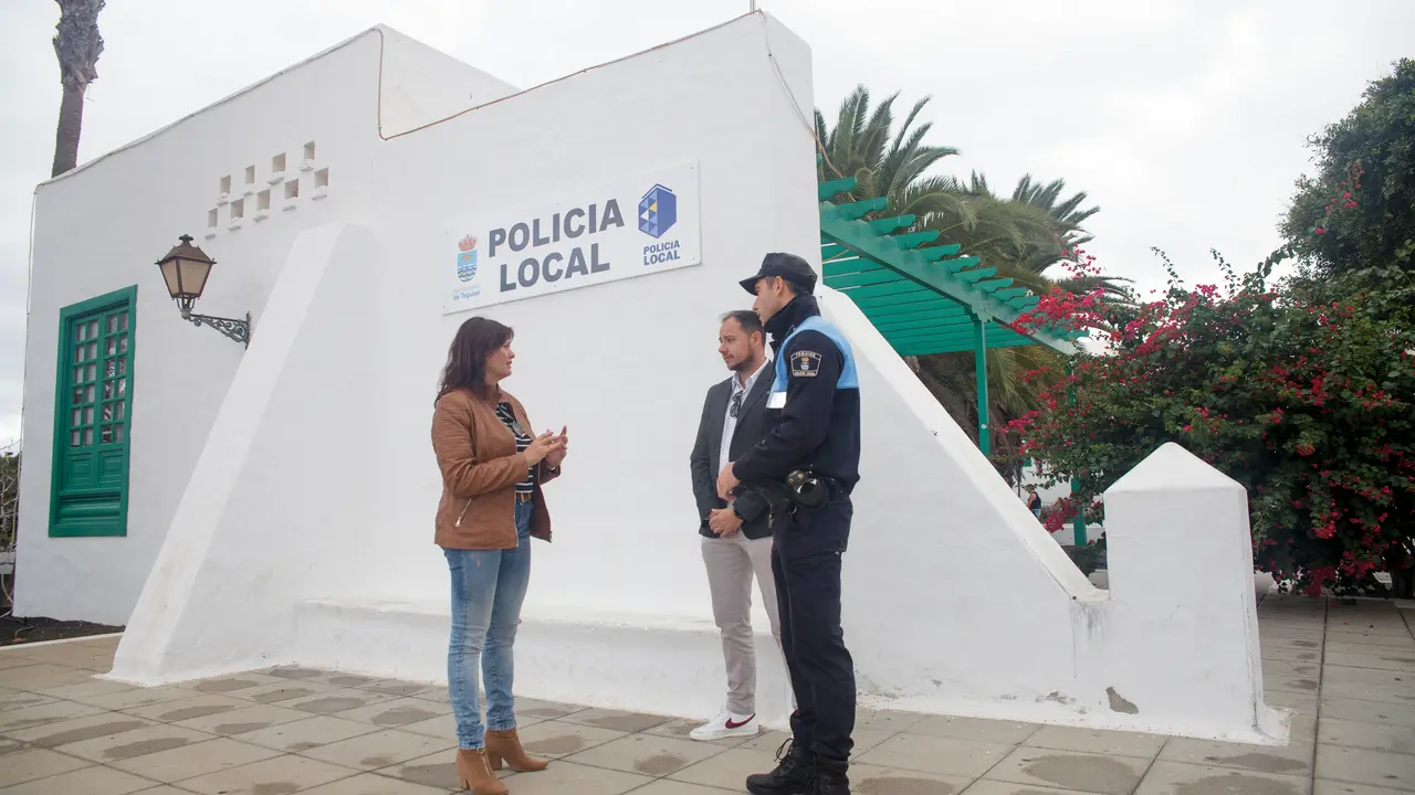 Oficina de la Policía Local de Costa Teguise.
