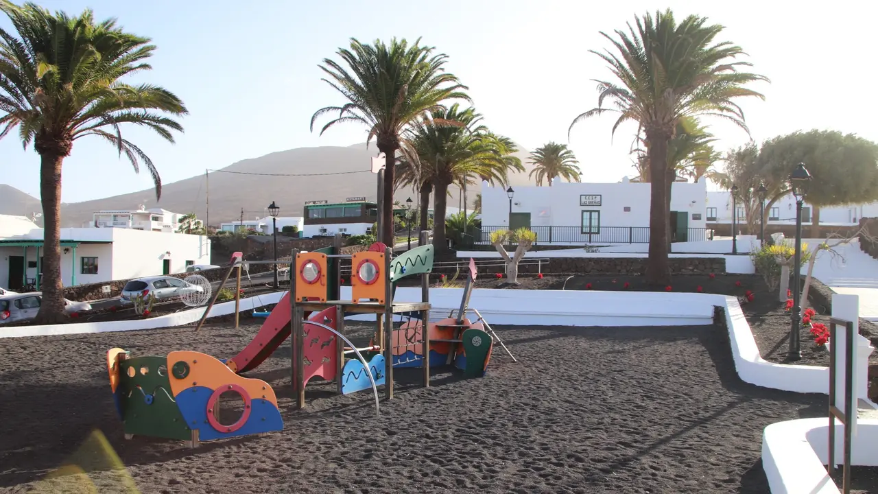 &nbsp;Parque infantil.