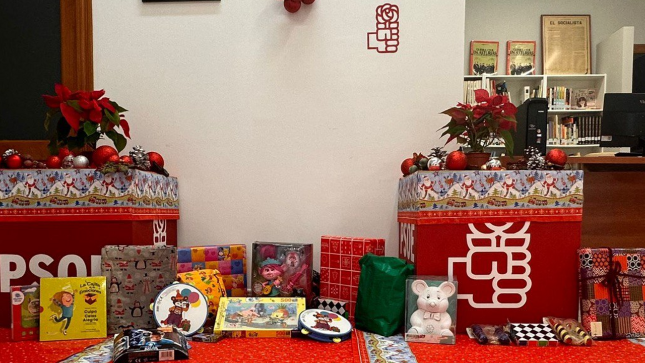 Recogida de juguetes por parte del PSOE.