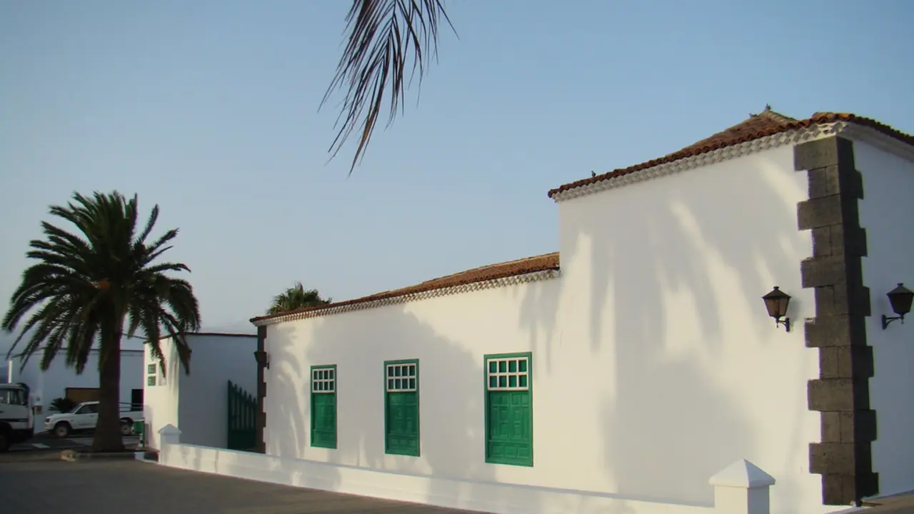 Casa de la Cultura Benito Perez Armas, Yaiza.