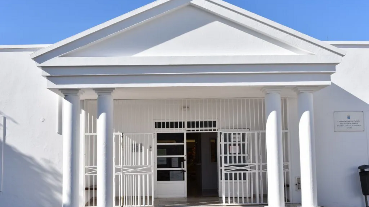 Escuela Oficial de Idiomas.