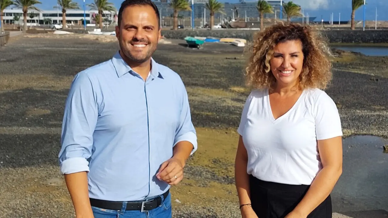 Yonathán de León y Eli Merino.