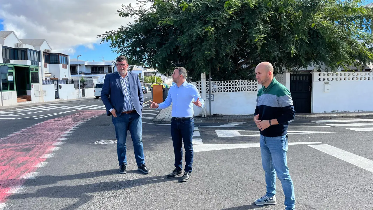 Jacobo Medina , junto a Isidro Pérez y Raúl de León.