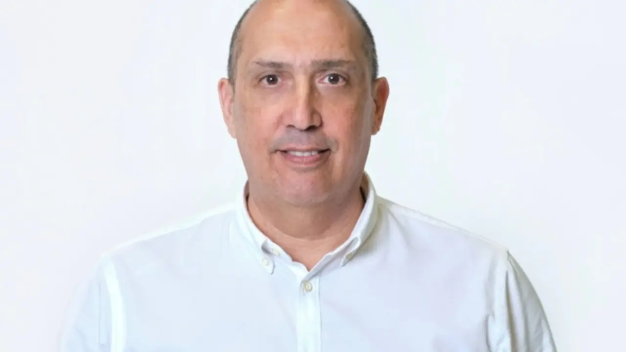 Pedro Viera Espinsoa.