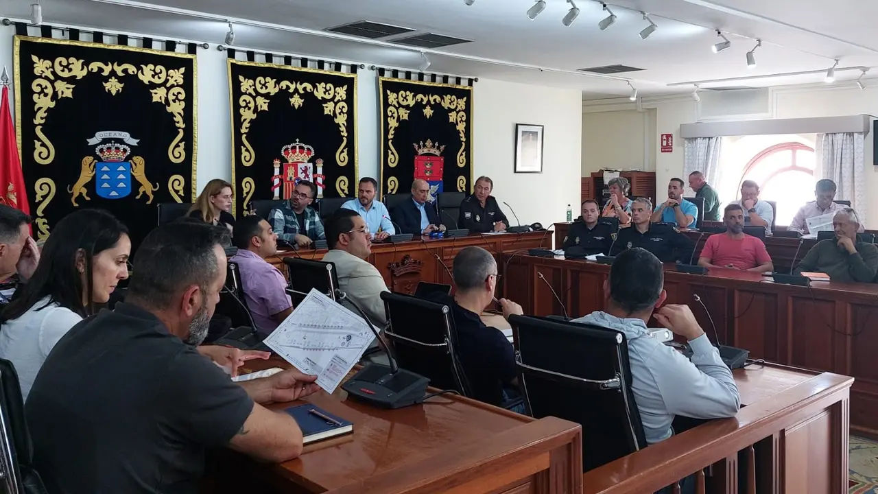 Junta de Seguridad de Arrecife celebrada esta mañana en el salón de plenos, y presidida por el alcalde Yonathan de León.