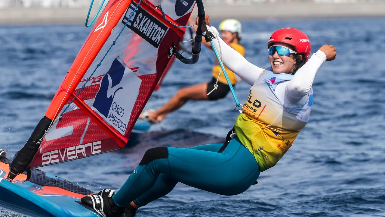 Sharon Kantor, campeona del mundo de iQFOiL. © Sailing Energy/Marina Rubicón