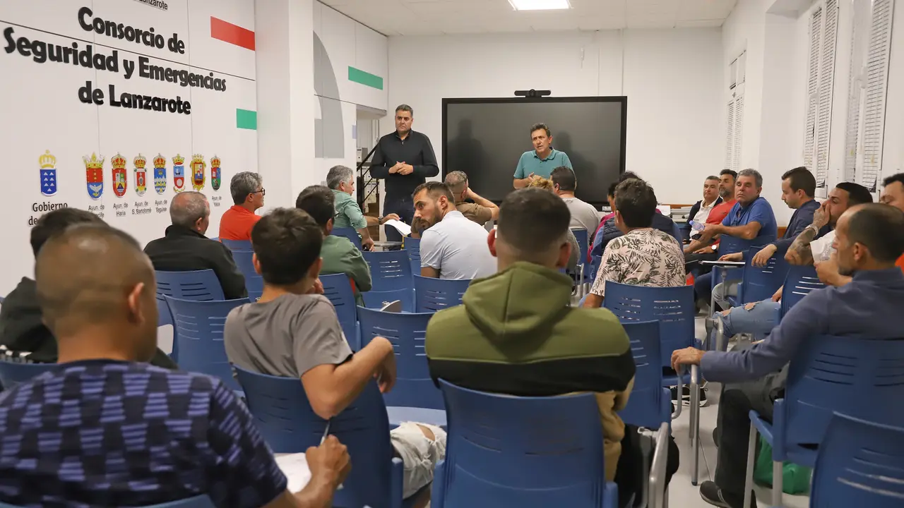 Reuni&oacute;n seguridad carroceros.