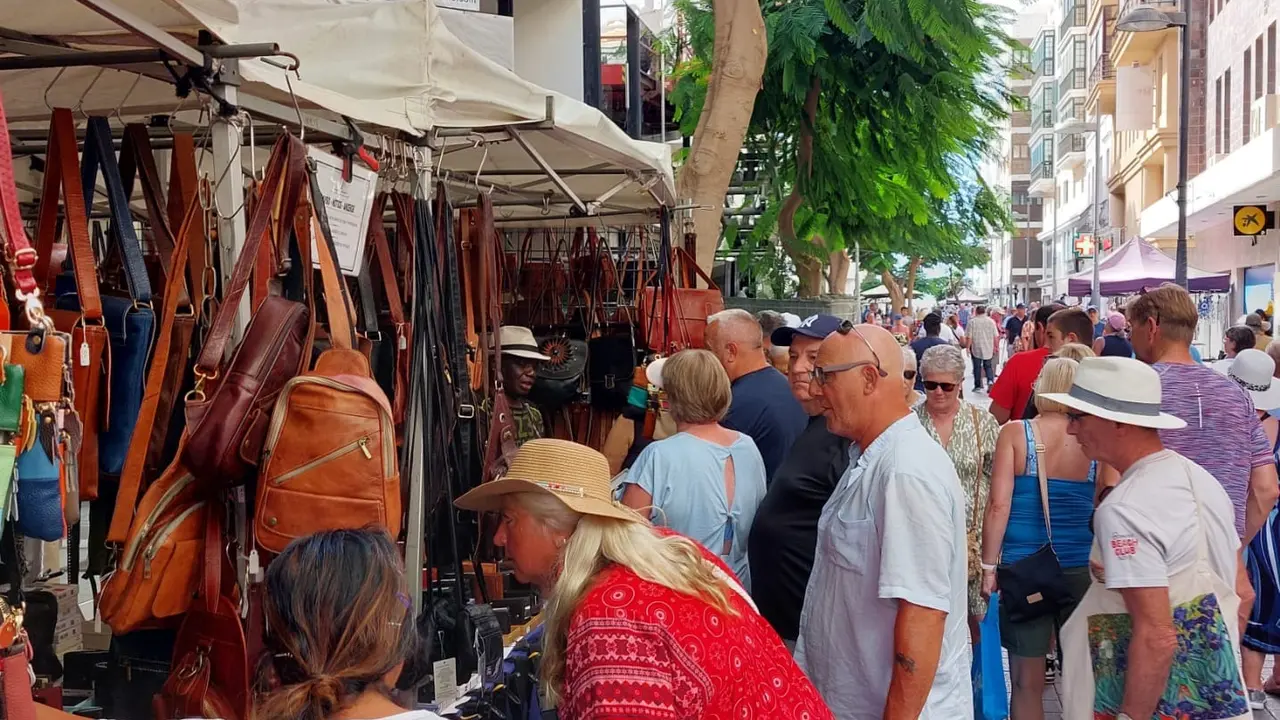 Arrecife Zona Comercial Abierta.
