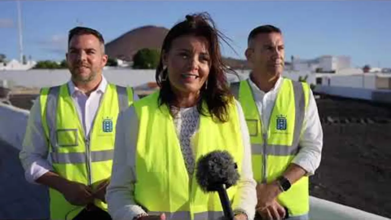 El Cabildo supervisa las obras del nuevo parque en Tahíche.