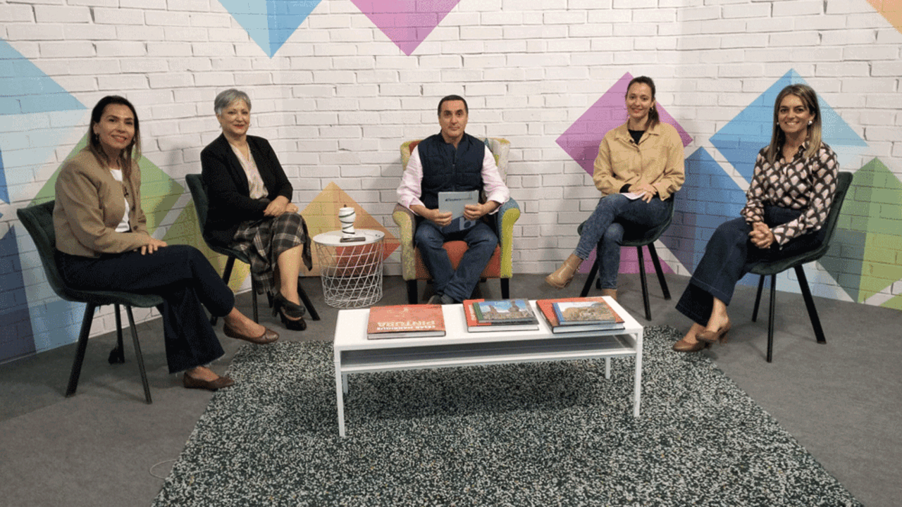 Maite Corujo, Nuria Acuña, Domingo Rivero, Mónica de León y Nereyda González