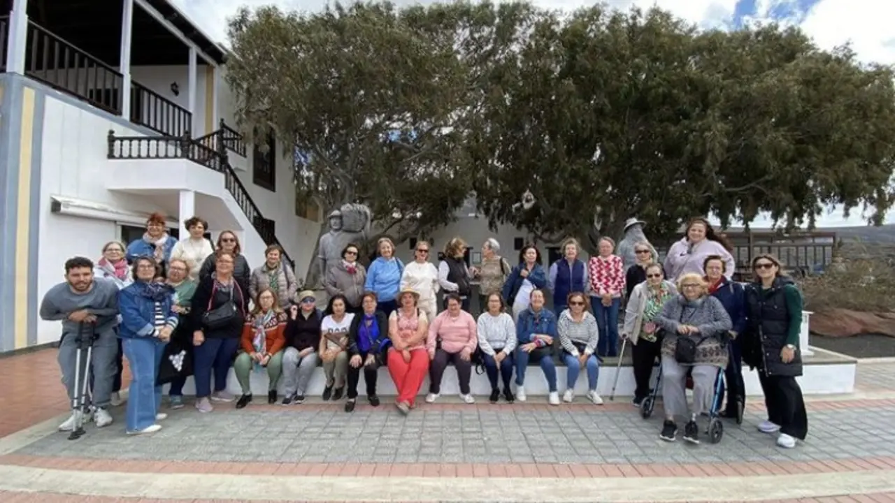 Actividad bodegas mayores.