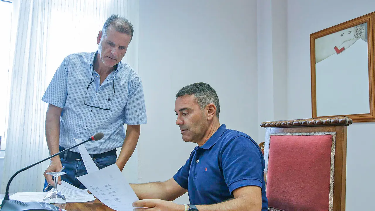 Presidente y consejero.