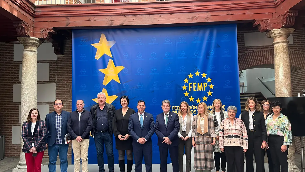 Jacobo Medina toma posesión en la comisión de la FEMP.
