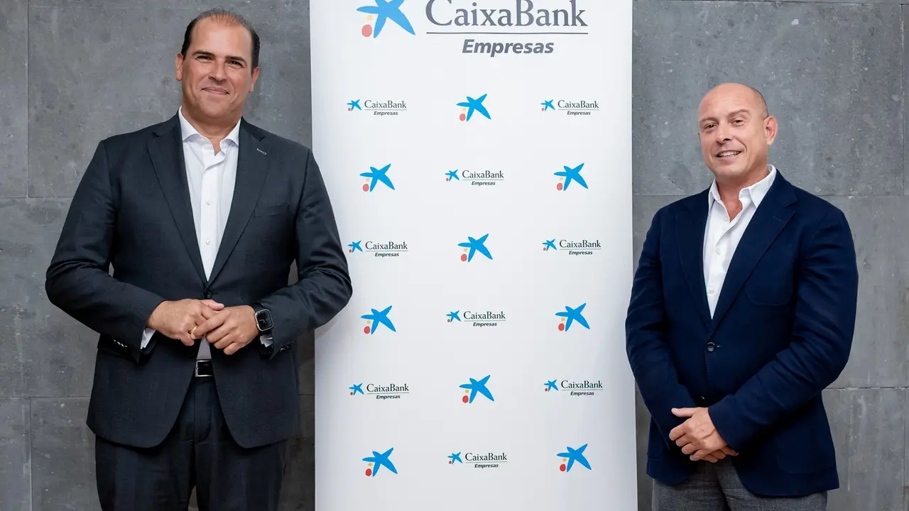 Manuel Afonso y Andrés Guerra.