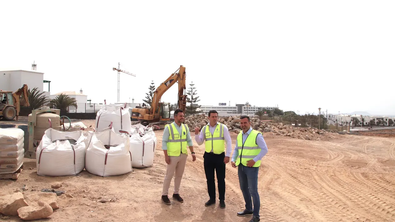 Obras en la cancha de El Aula