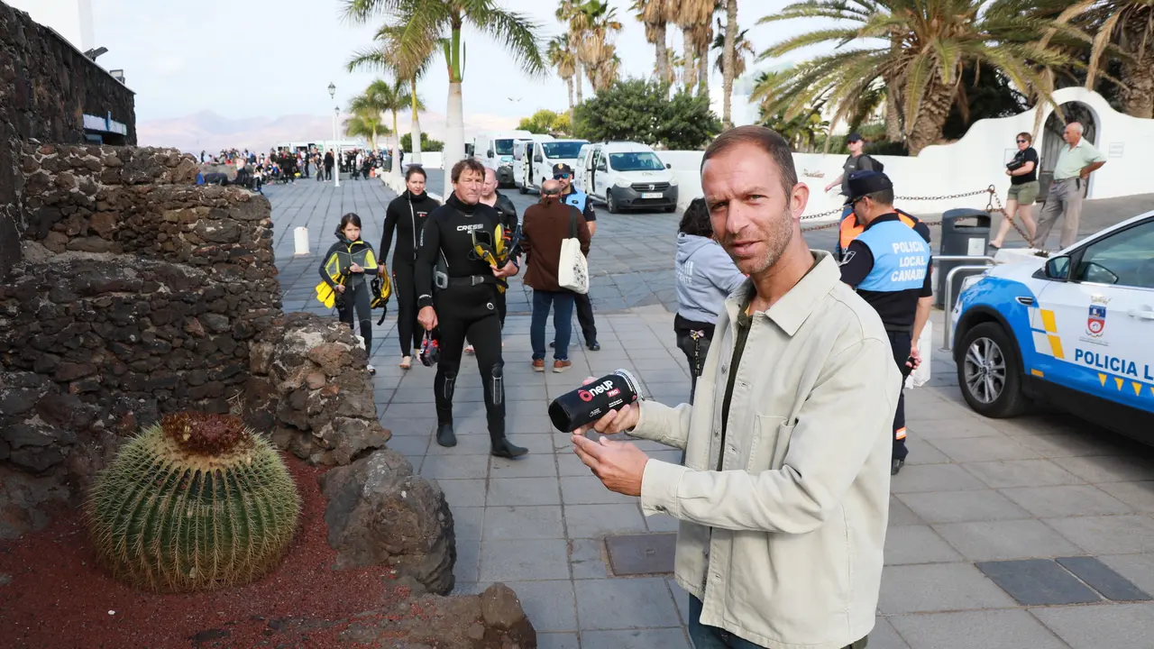 Dispositivo salvavidas Oneup.