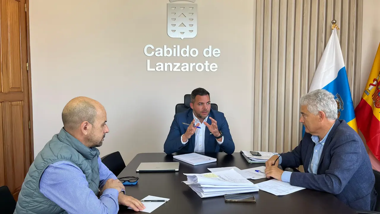 Medina en la reunión.