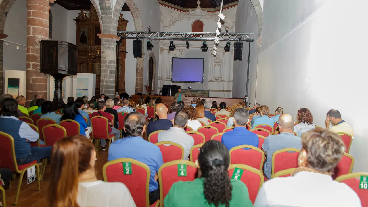 Reunion Personal Ayuntamiento Tema Organizacion.