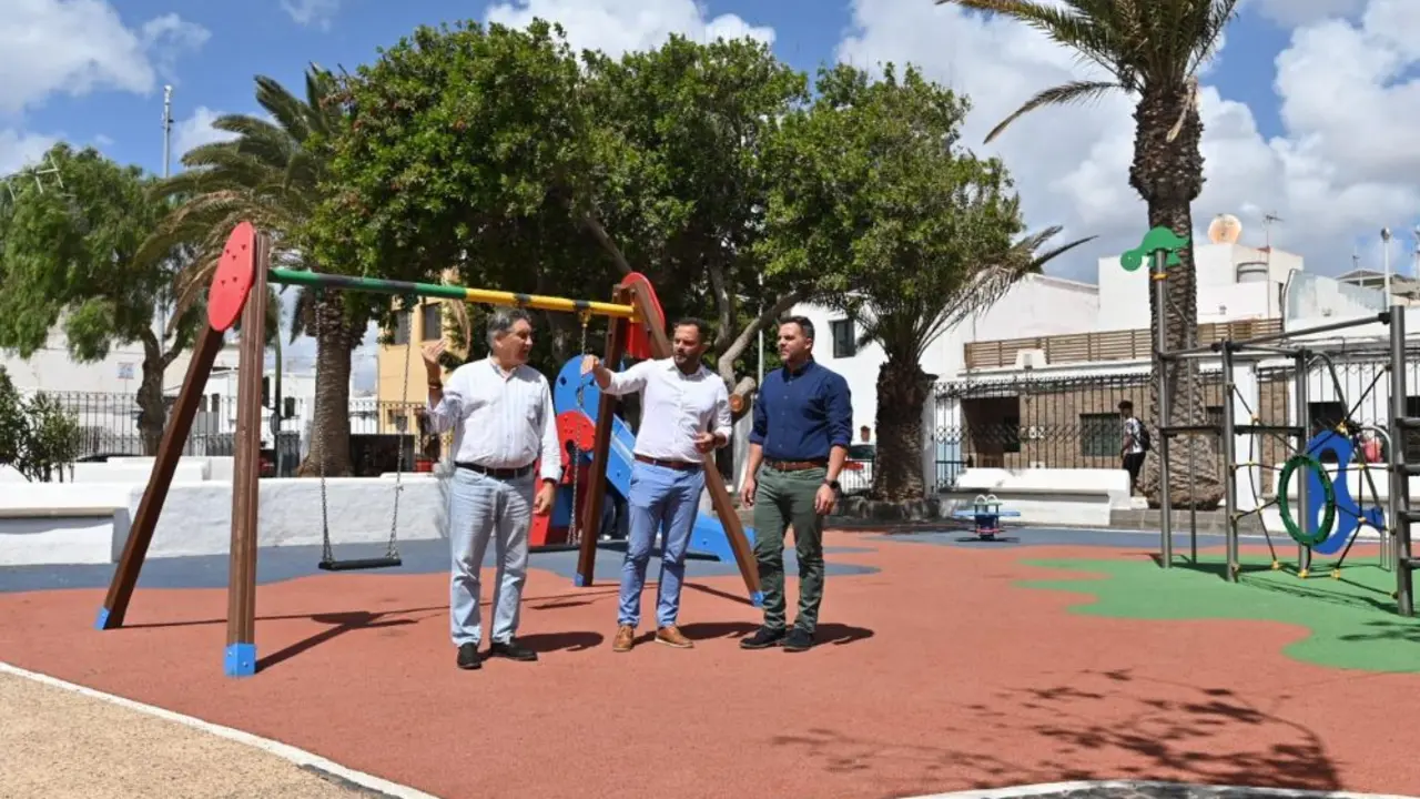 Parque infantil en Titerroy