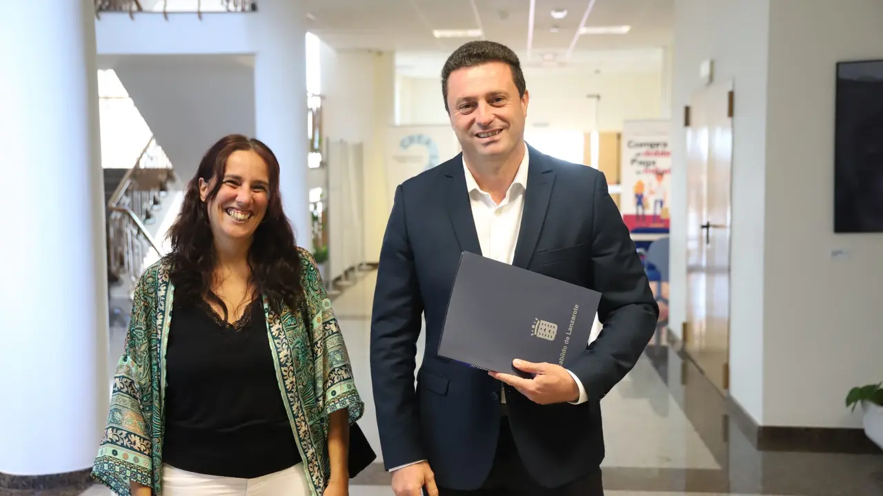 Óscar Noda y Daisy Villalba.