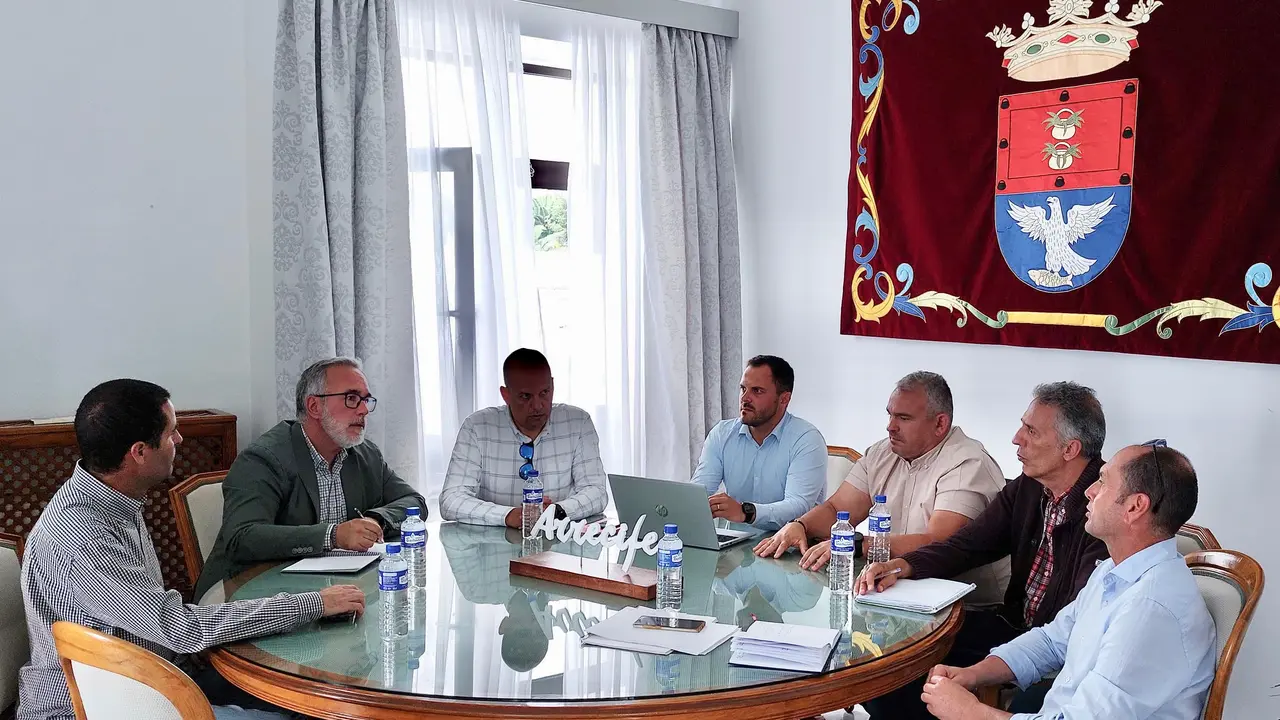 Reunión alcalde y concejal de Limpieza con Urbaser.