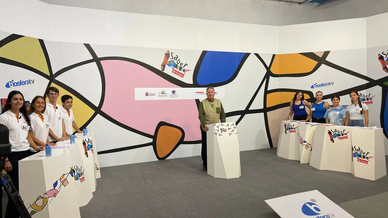 IES Tinajo "A" contra el Colegio Santa María de Los Volcanes.