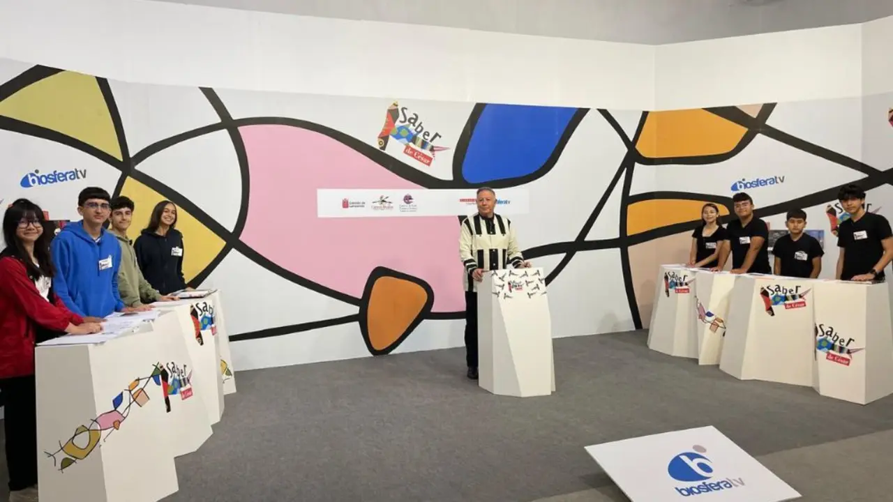 Los equipos IES Tías A y el CEO Argana A