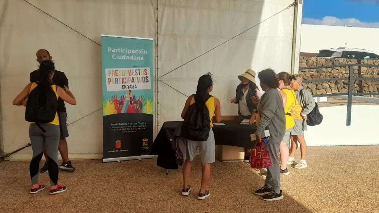 Puntos informativos en los pueblos.